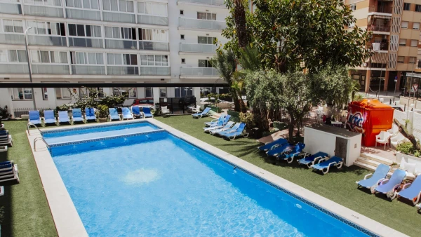 Imagen de ¡Doble o nada! Cuco tiene dos piscinas, ¿cuál te apetece?